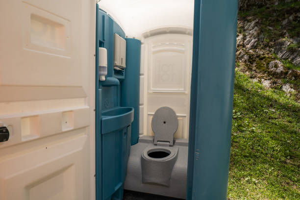 Best Portable restroom trailer rental  in Lakes East, CT
